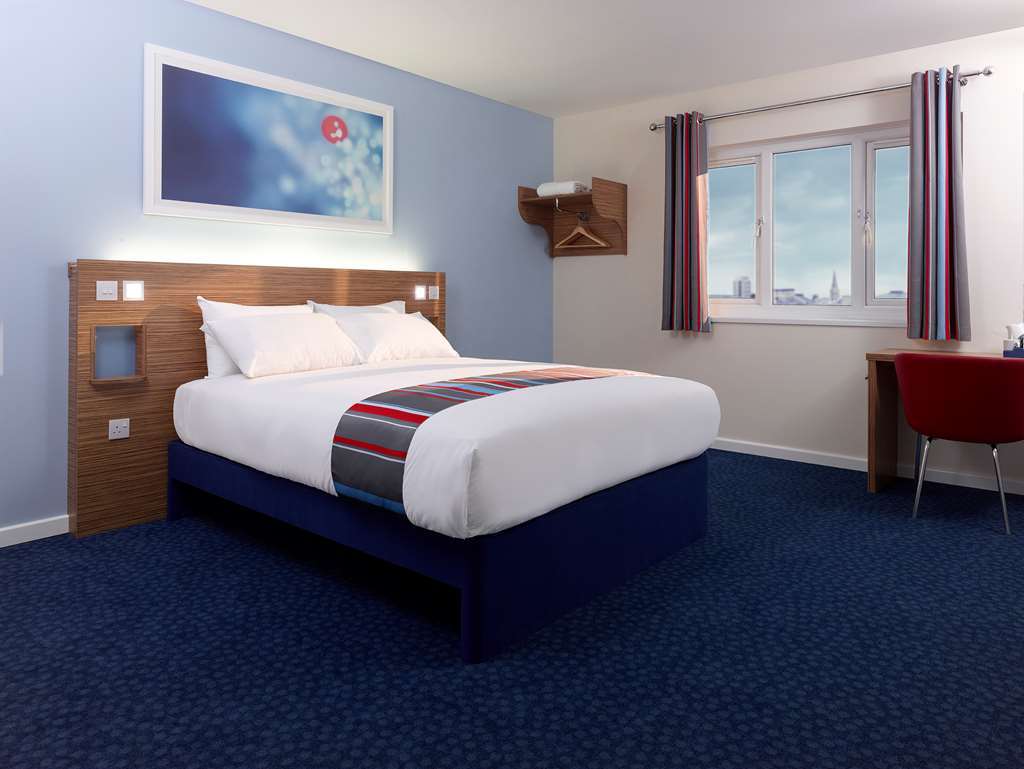 Travelodge Birmingham Dudley Room photo